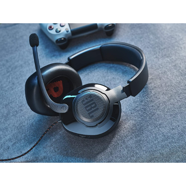 JBL Quantum 200 Multi-Platform Gaming Headset Black