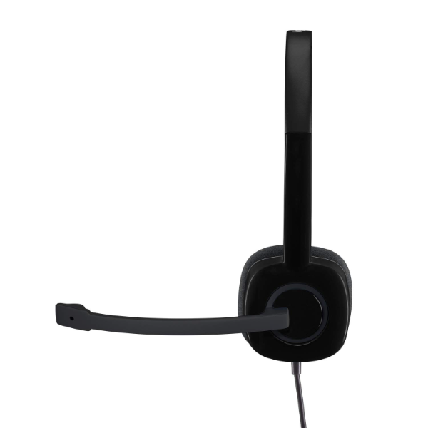 Logitech H151 Stereo Headset with Noise Cancelling Microphone
