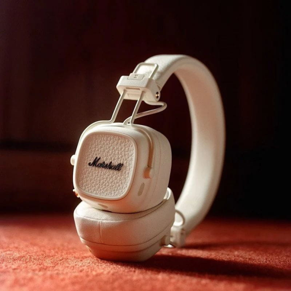 Marshall Major V Wireless On-Ear Headphones with Microphone - Cream
