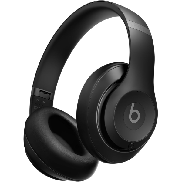 Beats Studio Pro Black