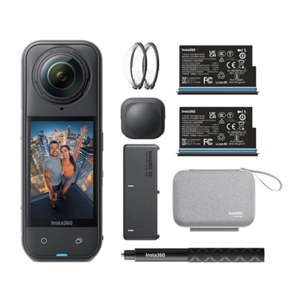 Insta360 X5 Essentials Bundle Black